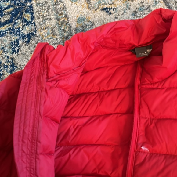 Eddie Bauer unisex light puffer - Picture 4 of 4